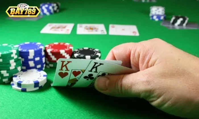Trong trò chơi Baccarat có rất nhiều thế bài khác nhau.