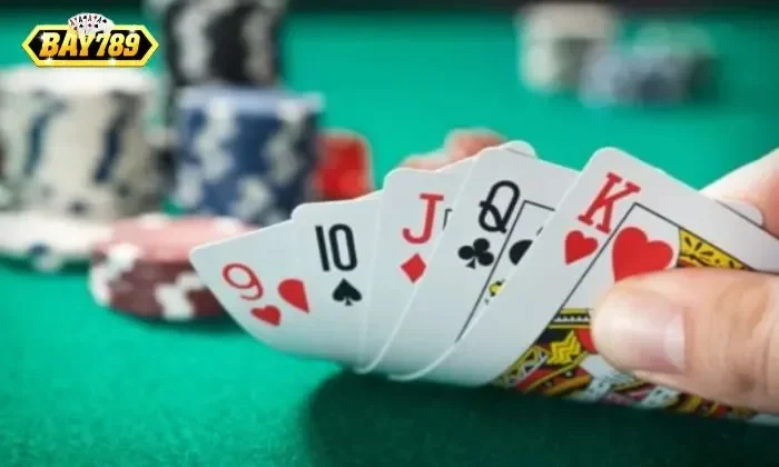 Bài ba cây có cách chơi đơn giản nhất trong game Bài tây 