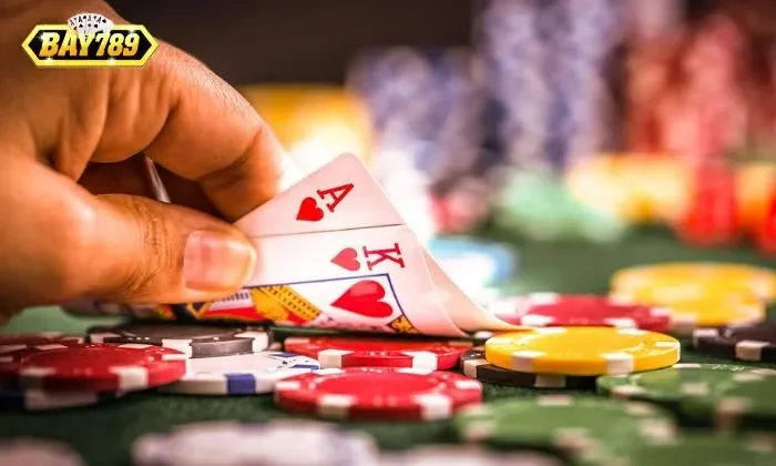 Poker sẽ có 4 vòng cược