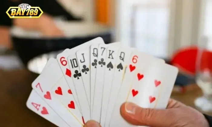 Luật chơi tiến lên miền Bắc chi tiết và dễ hiểu cho người mới